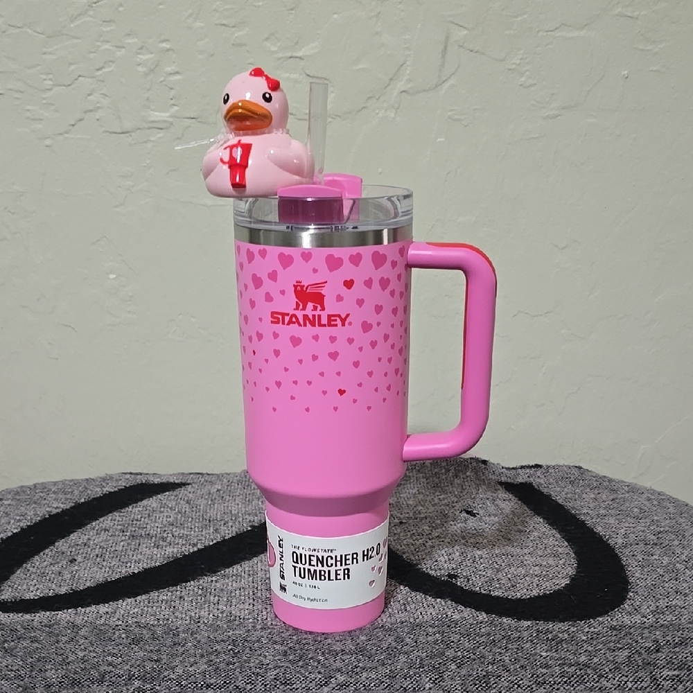 Stanley Pink Quencher H2.0 Tumbler with  Lid - Duck Included